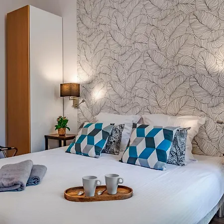 Totolulu Yellow Corner Apartment Cannes